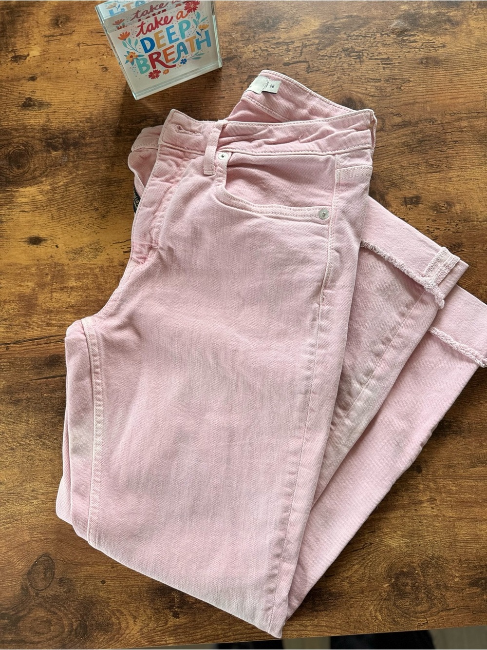 Vineyard Vines Soft Pink High Rise Cropped Ankle Jeans